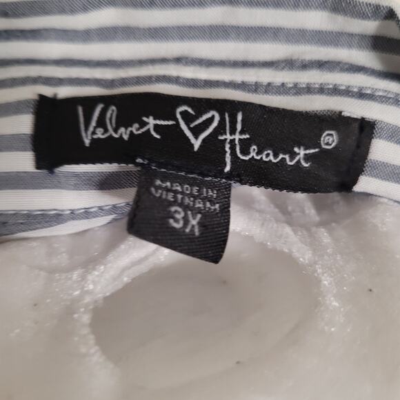 Velvet Heart Blue Striped Button Down Shirt - 3XL - Picture 2 of 16